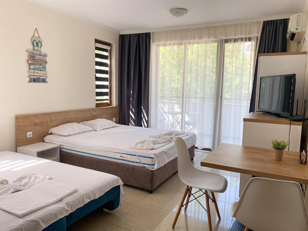 Aparthotel Mm Complex à Primorsko Extérieur photo
