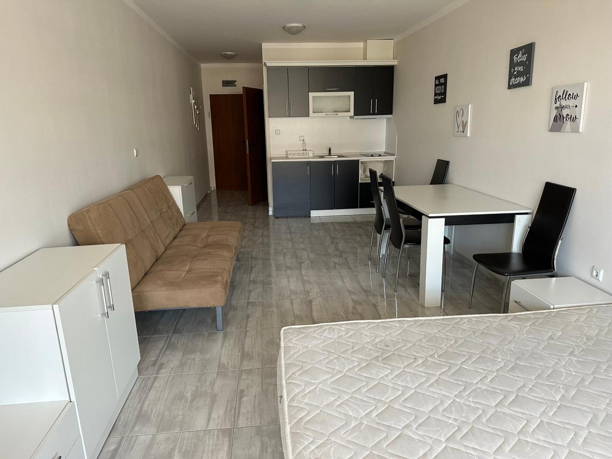 Aparthotel Mm Complex à Primorsko Extérieur photo